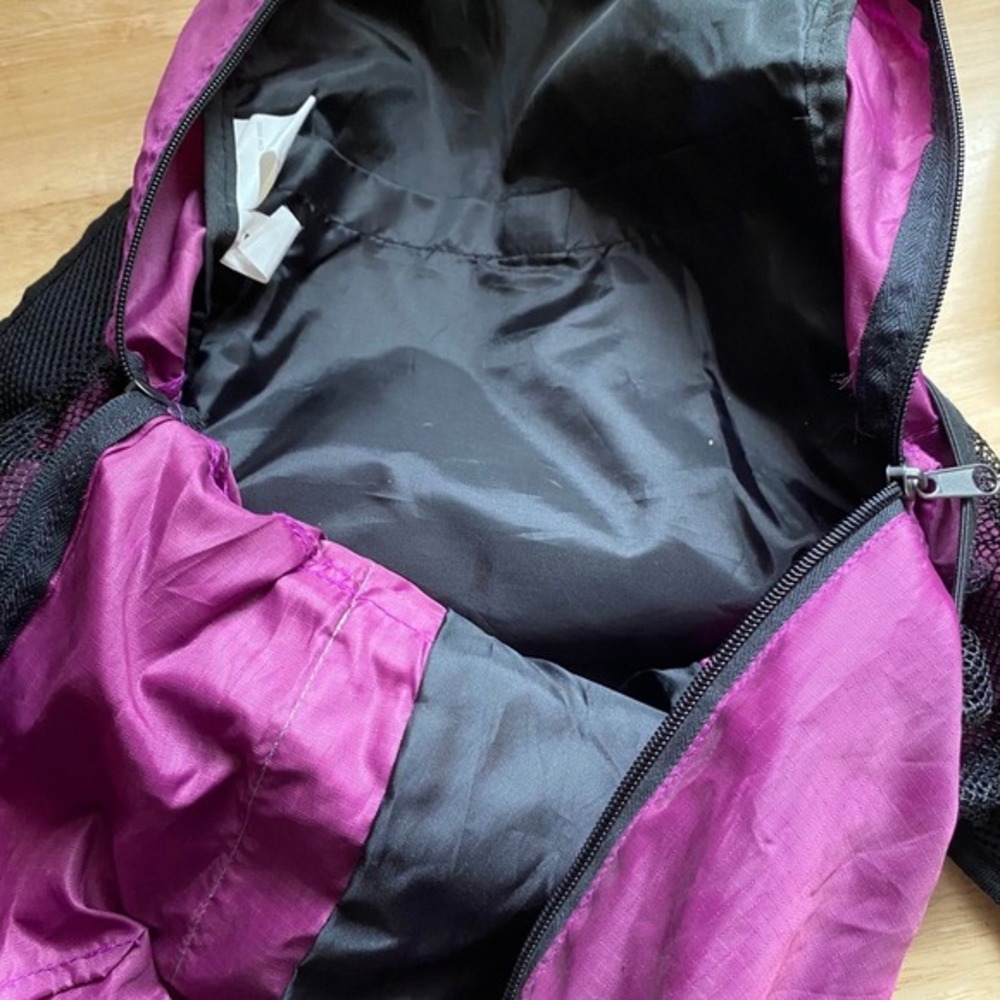 Eddie Bauer Backpack Purple Gray Water Resistant Nylon‎ Drawstring Pocket Hiking - Picture 3 of 3
